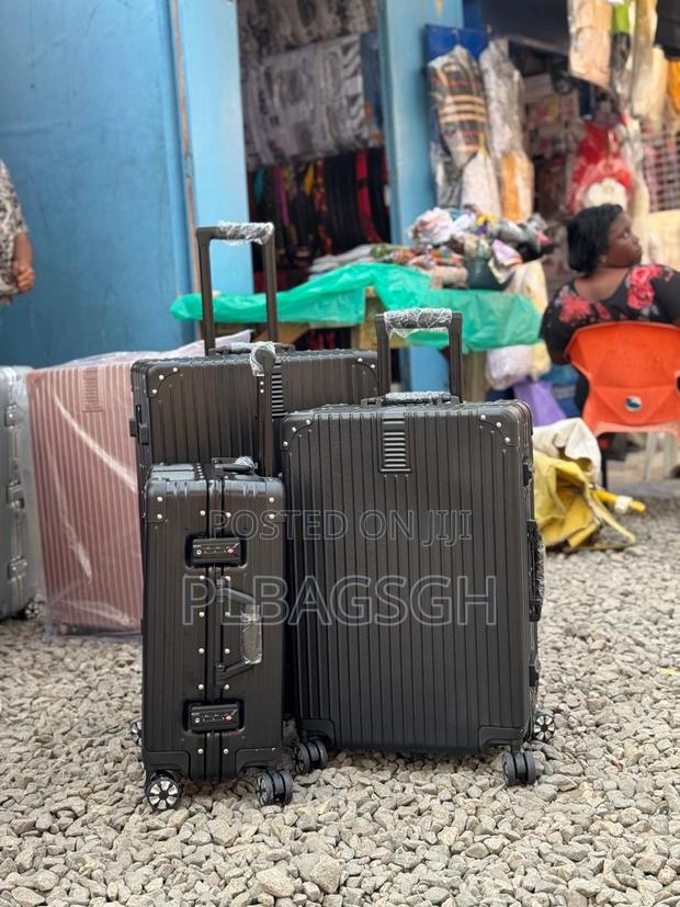 Zipless Trolling Traveling Bags Three in One at Plbagsgh · Photo 5