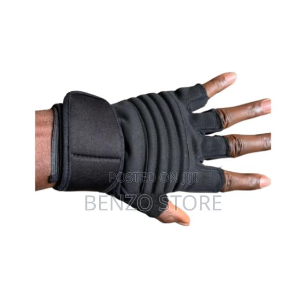 Hand Gloves for Gym, Military and Motor Riders · Photo 1