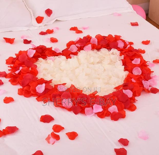 Rose Petals · Photo 2
