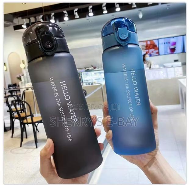 Water Bottle · Photo 3
