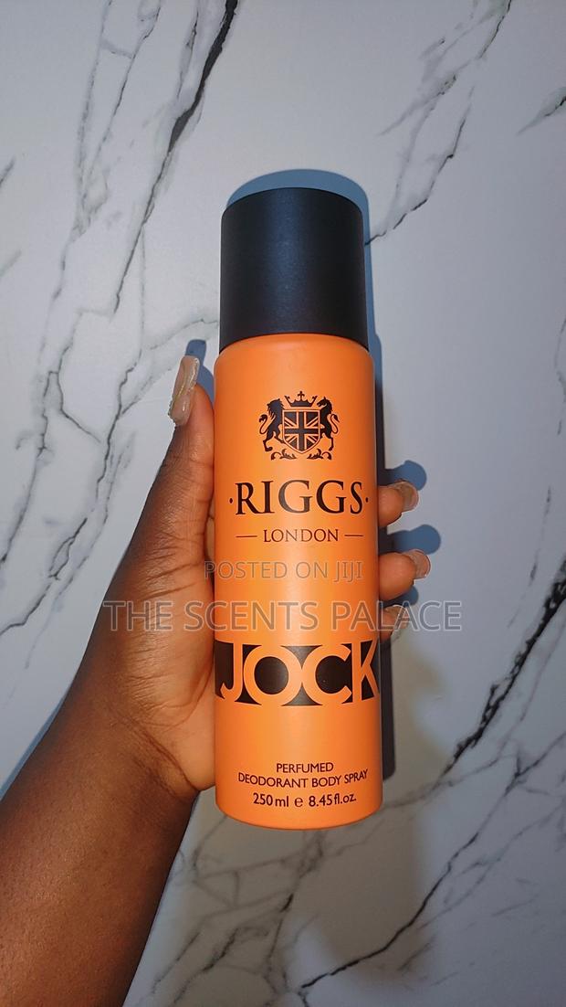 Riggs Deodorant Perfumed Spray · Photo 5