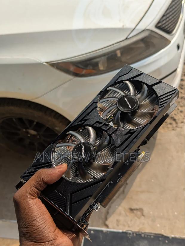 Nvidia Geforce RTX 3050 · Photo 7
