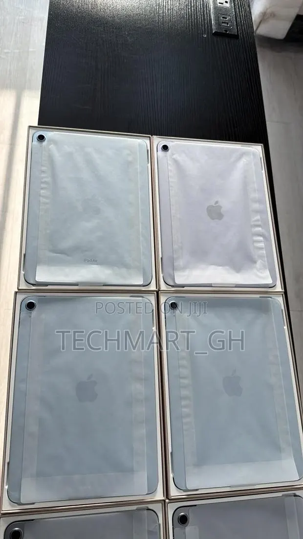 New Apple iPad Air 11 (2025) 256 GB · Photo 1