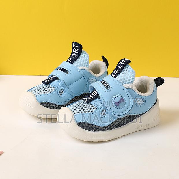Cute Unisex Sneakers in Sizes 19, 20, 22, 26 Only · Photo 3