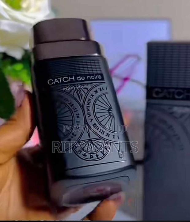 Catch De Noir Perfume · Photo 1
