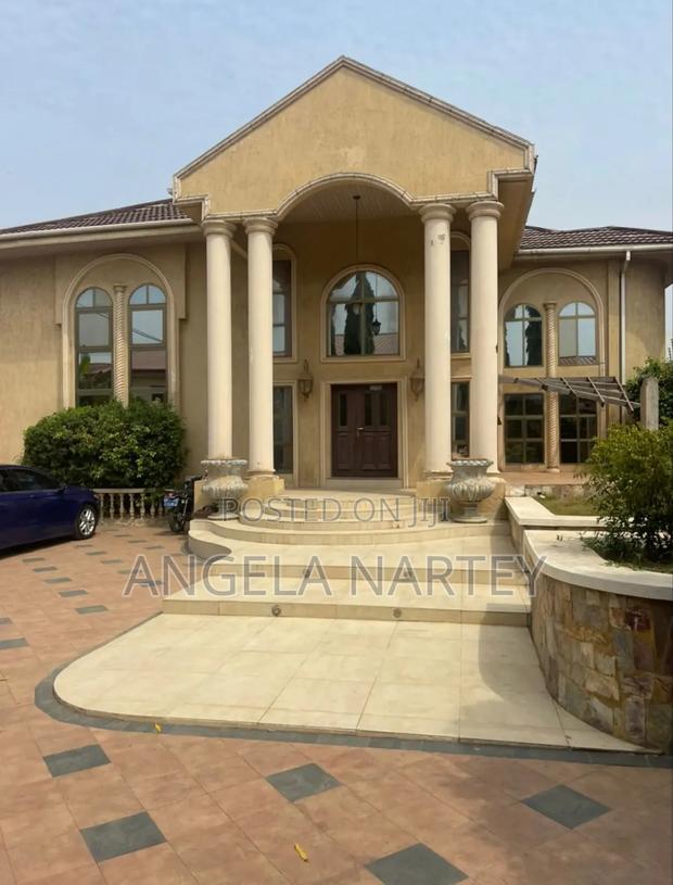 6bdrm House in Regimanuel-East for sale · Photo 1