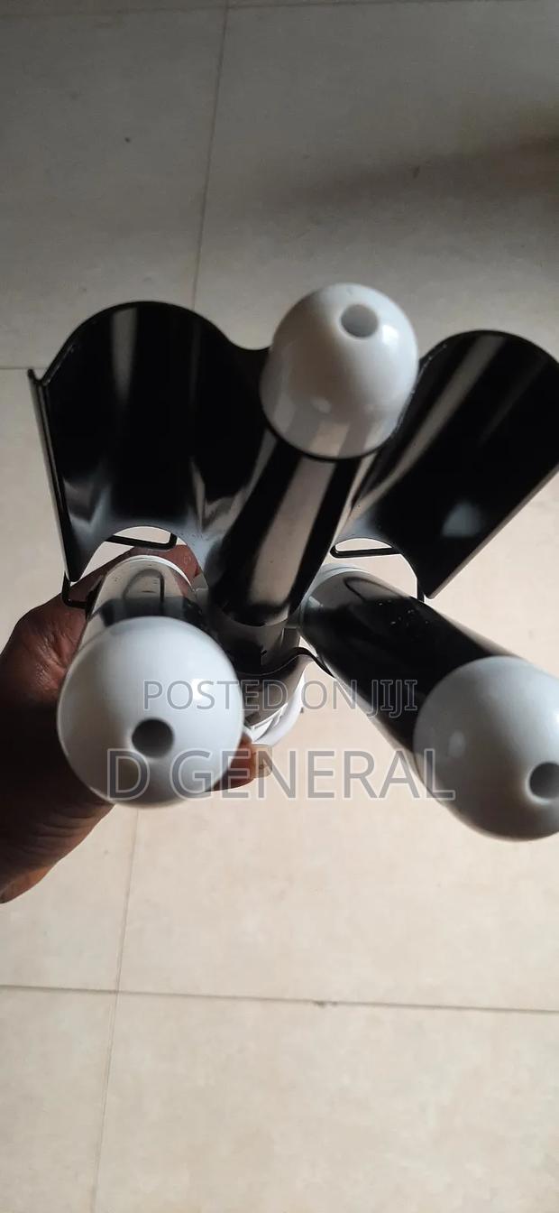 Bondi Boost Wave Digital Curling Iron · Photo 2