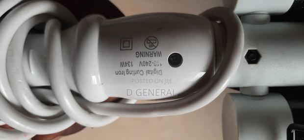 Bondi Boost Wave Digital Curling Iron · Photo 4