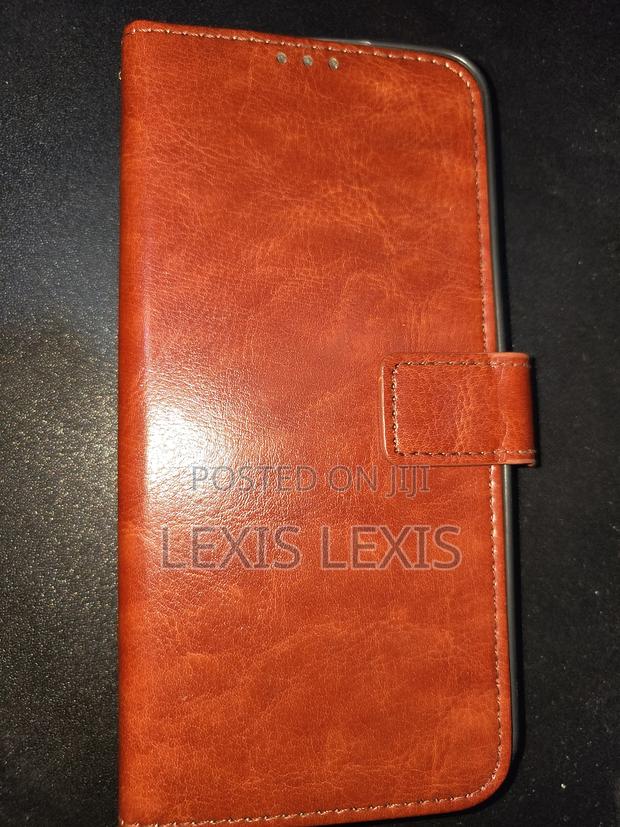 Nothing Phone 2 Cases · Photo 2