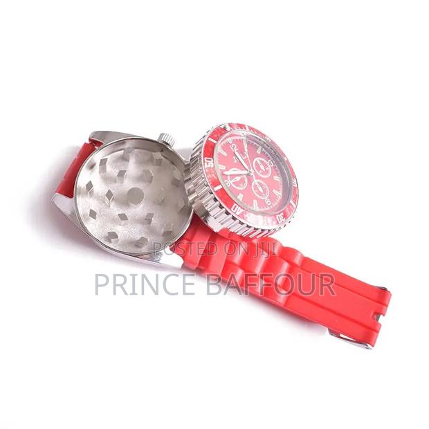 Herb Grinder Like a Watch · Photo 4