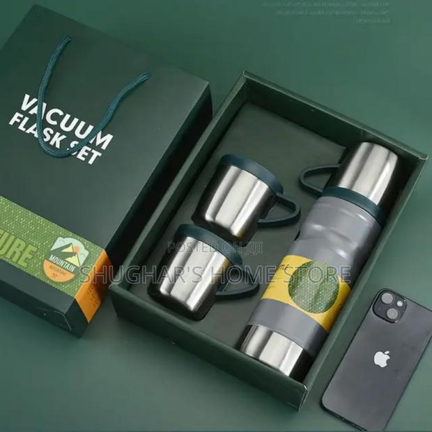 Vacuum Flask · Photo 1
