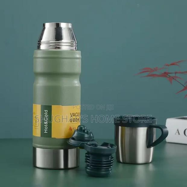 Vacuum Flask · Photo 3