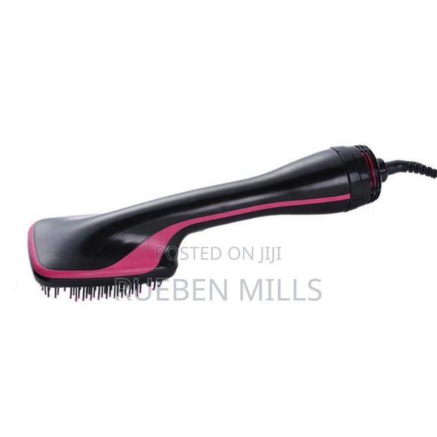 One-Step Smoothing Hair Dryer Brush Straightener 2-in-1 · Photo 2