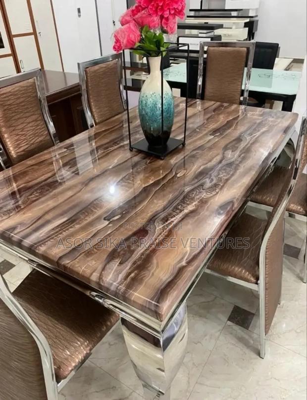 Dinning Table and Chair Marble · Photo 1