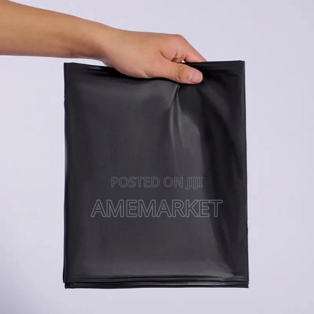 Waterproof Fitted Bed Sheet Mattress Cover · Photo 2