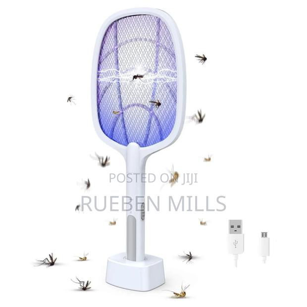 Handheld Chargeable Mosquito Killer Bat Swatter With Stand · Photo 7