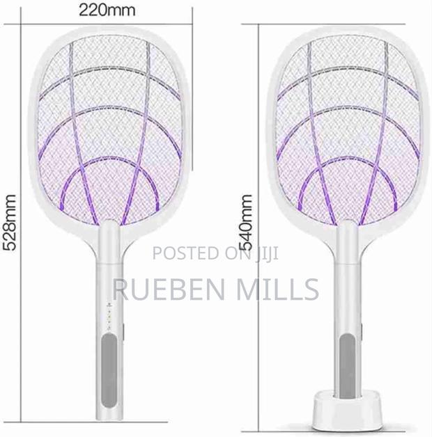 Handheld Chargeable Mosquito Killer Bat Swatter With Stand · Photo 5