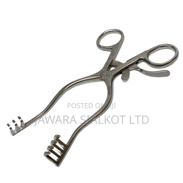 Self Retaining Retractor · Photo 1