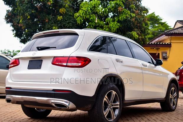 Mercedes-Benz GLC-Class 2019 White · Photo 3