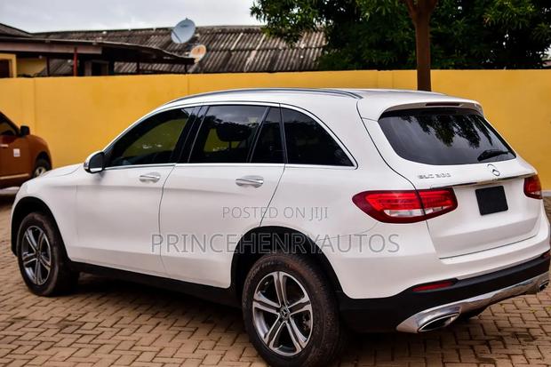 Mercedes-Benz GLC-Class 2019 White · Photo 4