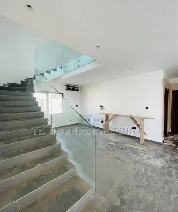 5bdrm House in Testimonial Building, East Legon for sale · Photo 2