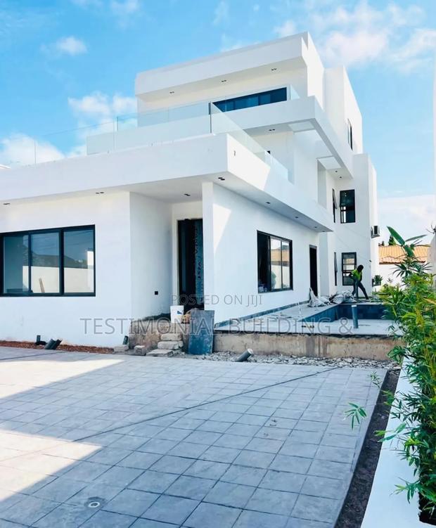 5bdrm House in Testimonial Building, East Legon for sale · Photo 1