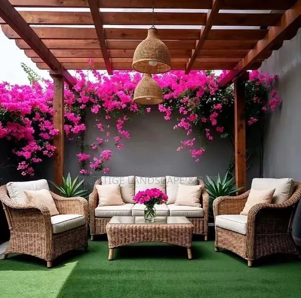Green Grass Carpet · Photo 1