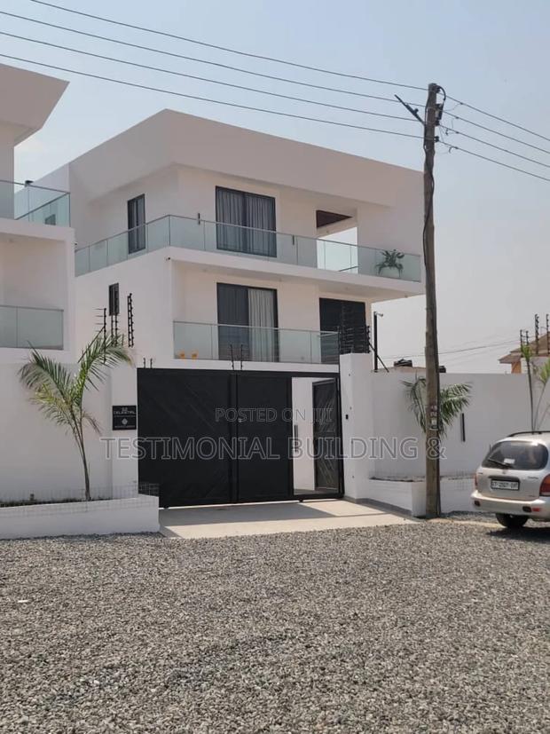 5bdrm House in Testimonial Building, East Legon for sale · Photo 1