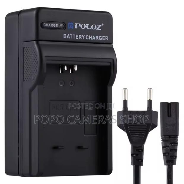 Charger With AC Cable · Photo 1