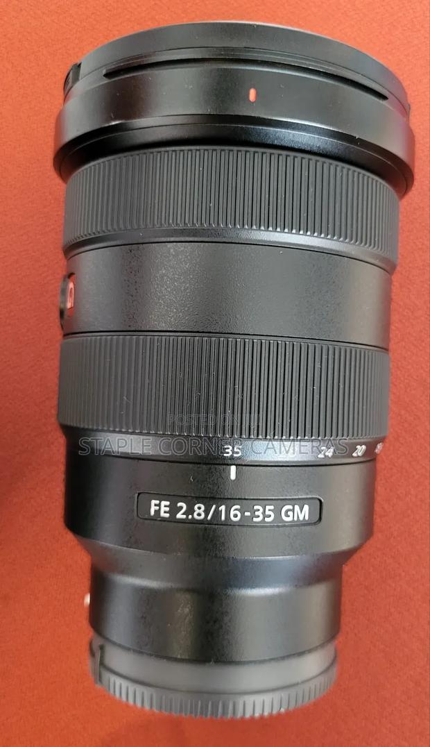Sony Fe 16-35mm F2.8 Wide Angle Lens · Photo 1