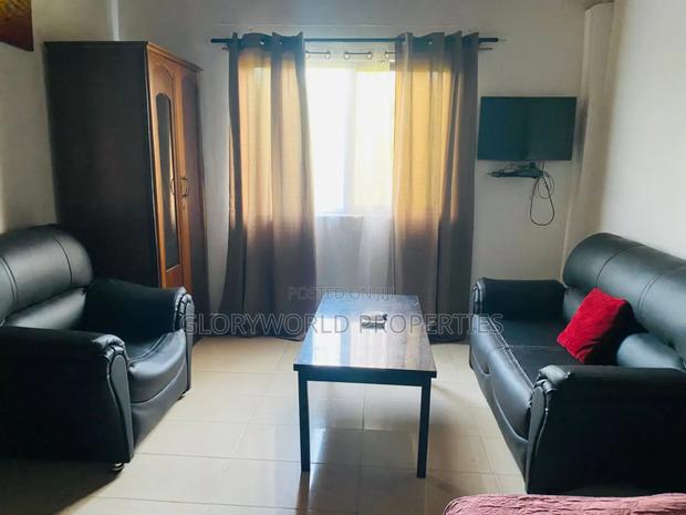 Spacious , Furnished Room at Spintex. (Ghc 550 a Day) · Photo 3