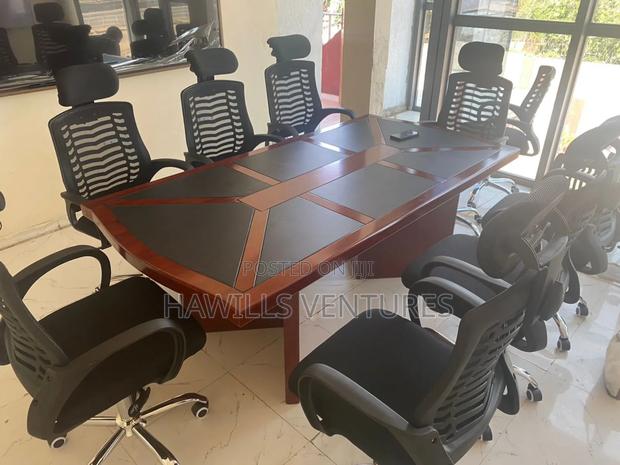 Conference Meeting Table · Photo 1