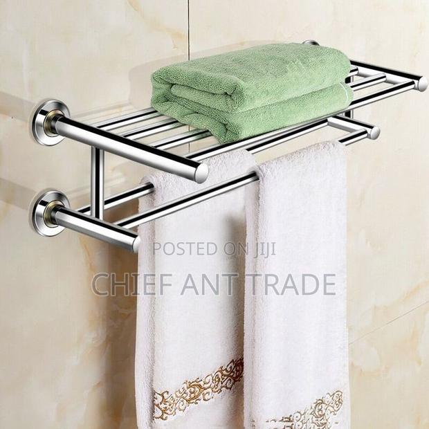 Towel Rail. Silver · Photo 2