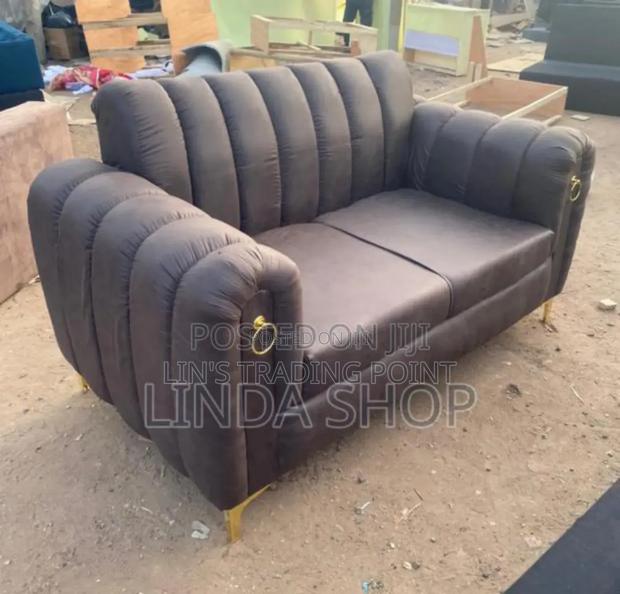 Modern Sofa Chair Quality and Spacious · Photo 1