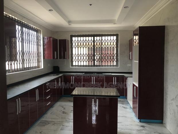4bdrm Duplex in Gated Estate,Oyarifa, Accra Metropolitan for sale · Photo 6