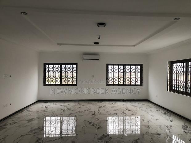 4bdrm Duplex in Gated Estate,Oyarifa, Accra Metropolitan for sale · Photo 7