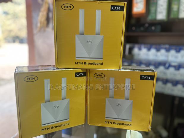 MTN Zte Router With Power Bank · Photo 1