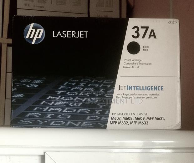 HP 37A Black Toner · Photo 1