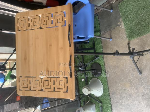 Class Mini Pulpit Adjustable · Photo 6