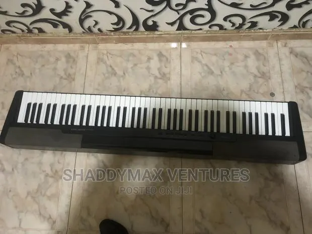 Casio CPD 100 Digital Piano · Photo 1