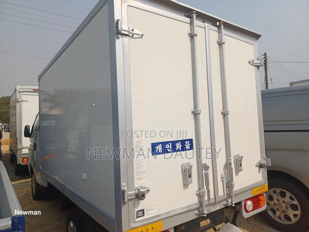 Hyundai Porta · Photo 6