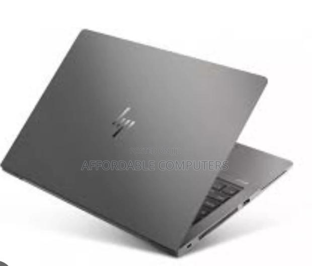 New Laptop HP ZBook 17 G6 16GB Intel Core I7 SSD 512GB · Photo 1