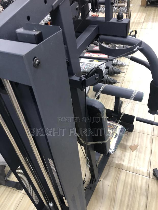 Matrix Fitness Training Machine · Photo 6