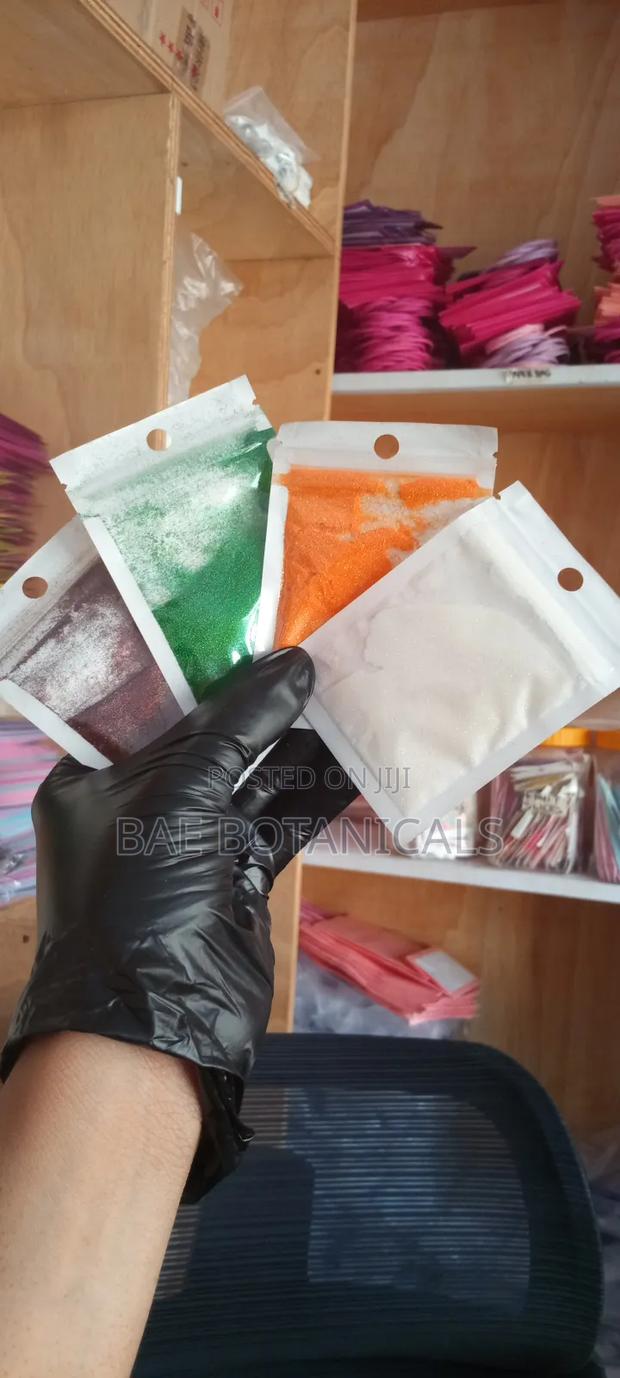 Glitter Powder (Different Colors Available) · Photo 2