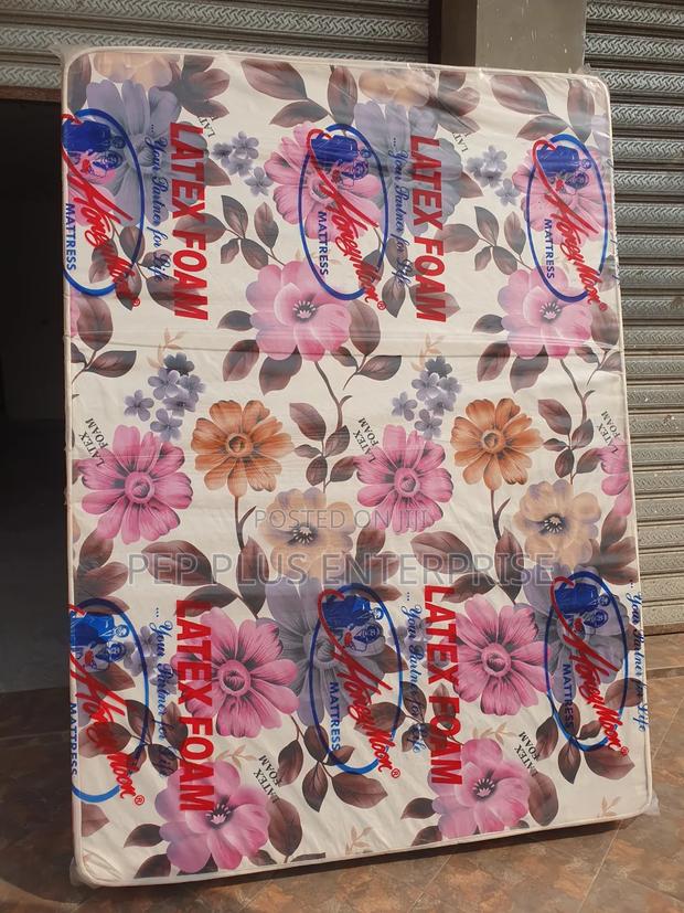 10 Inches Latex Foam High Density Mattress