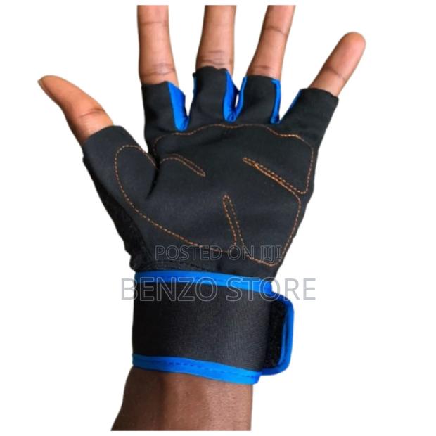 Quality Hand Gloves for Gym, Military and Motor Riding · Photo 2