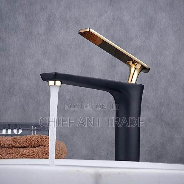 Black and Gold Basin Tap / Faucet. Hot Cold · Photo 4