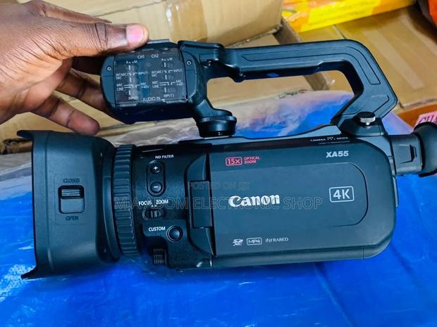 Canon Xa 55 UHD Professional Camcorder · Photo 1