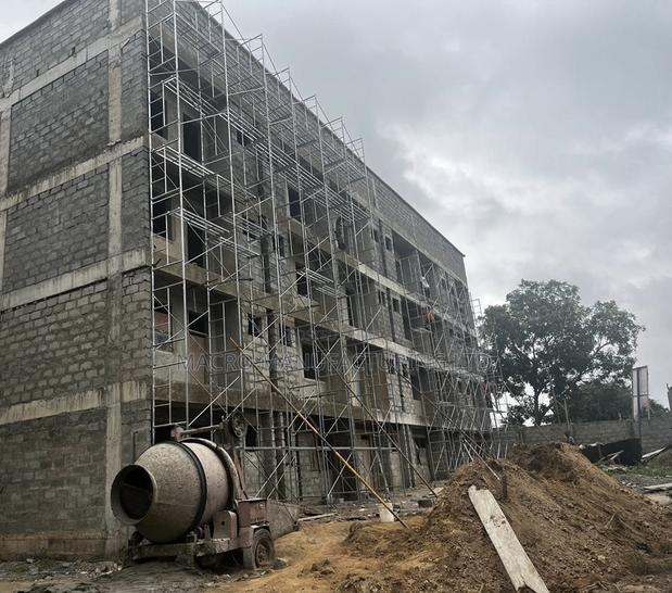 Scaffold/Scaff/ Scaffolding (Building Material Construction) · Photo 2