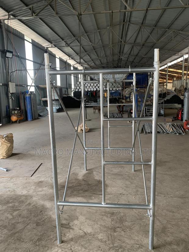Scaffold/Scaff/ Scaffolding (Building Material Construction) · Photo 6
